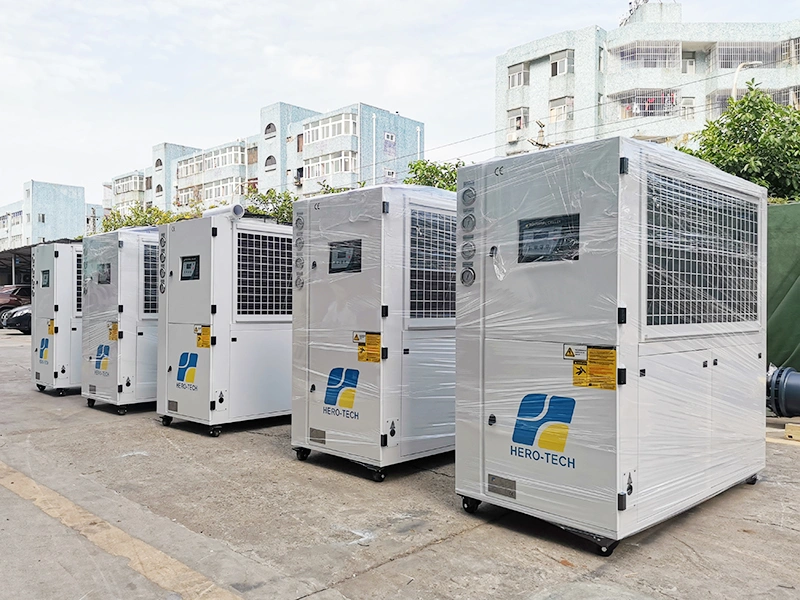 مبرد منخفض الحرارة مُبرَّد بالهواء (مع ضاغط لولبي/ مكبسي)