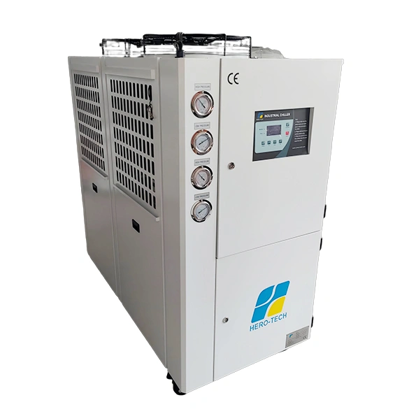 مبرد منخفض الحرارة مُبرَّد بالهواء (مع ضاغط لولبي/ مكبسي)
