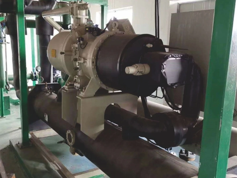 التحكم المركزي بدرجة الحرارة في مزرعة ثعابين البحر (الأنقليس)